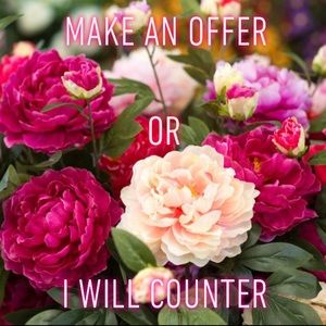 Women’s Gently Used Stuff